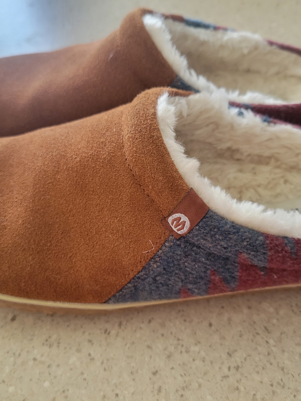 Minnetonka Red and Blue Wool Lined Slip-On Slippers - Picture 2 of 7